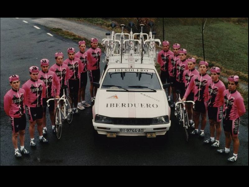Taldearen argazkia: 1991 · Iberduero