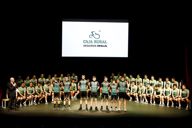 Taldearen argazkia: 2020 · CAJA RURAL